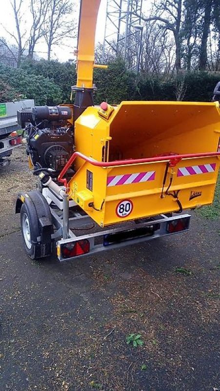 Einachstraktor del tipo laski Holzschredder Holzhäcksler Holzhacker Buschholzhacker Hacke, Gebrauchtmaschine In Schmallenberg (Immagine 5)