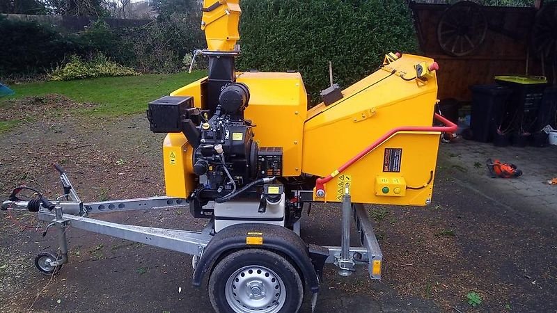 Einachstraktor del tipo laski Holzschredder Holzhäcksler Holzhacker Buschholzhacker Hacke, Gebrauchtmaschine In Schmallenberg (Immagine 4)