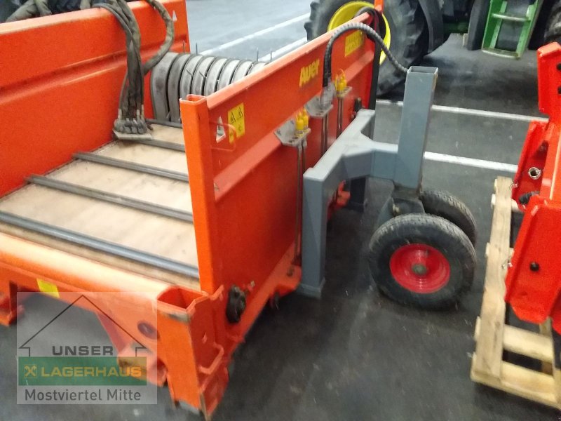 Einstreutechnik типа Auer Ballenabroller, Gebrauchtmaschine в Bergland