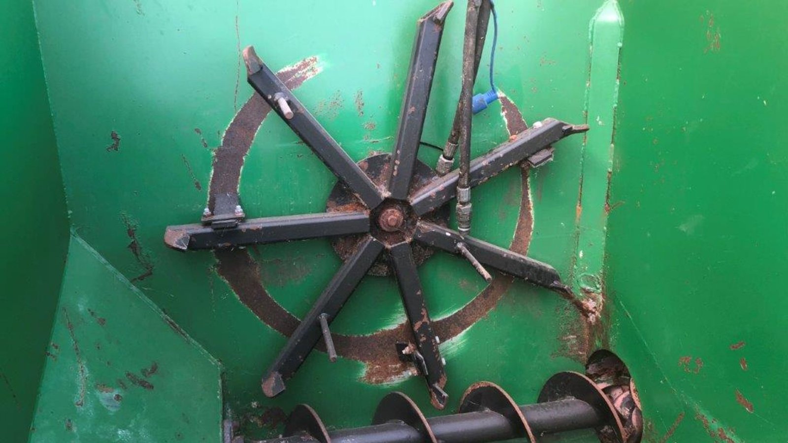 Einstreutechnik des Typs Avant Strøkasse  Med skraber og kost, Gebrauchtmaschine in Tinglev (Bild 8)