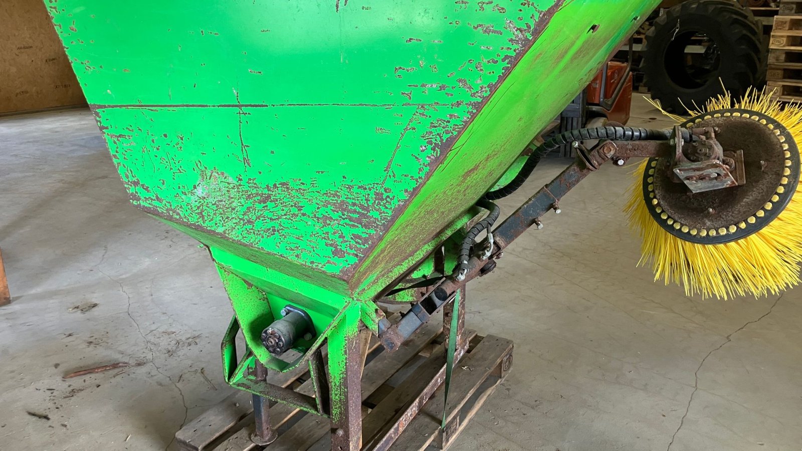 Einstreutechnik typu Avant Strøkasse, Gebrauchtmaschine w Rødekro (Zdjęcie 5)