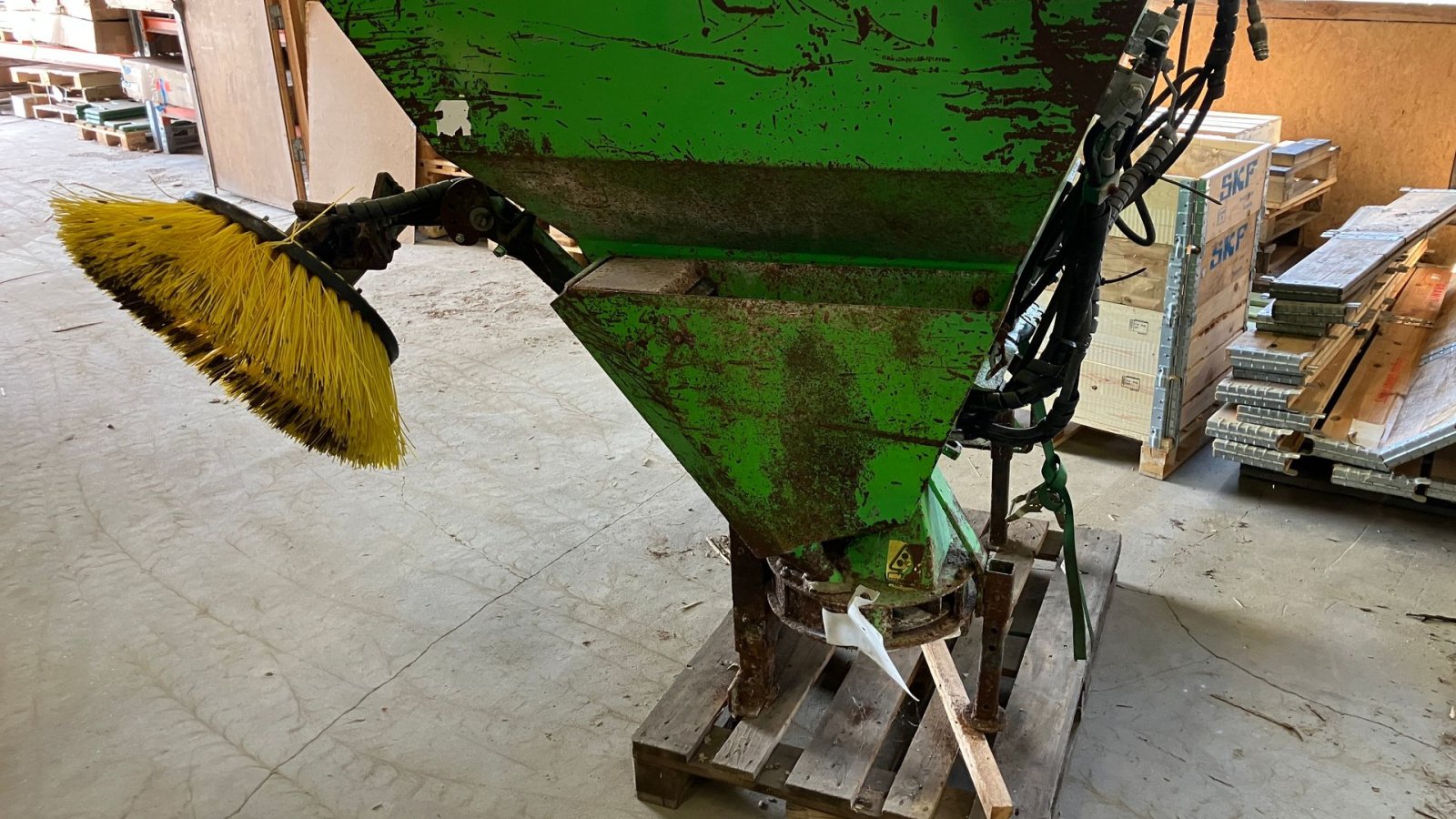 Einstreutechnik typu Avant Strøkasse, Gebrauchtmaschine w Rødekro (Zdjęcie 1)