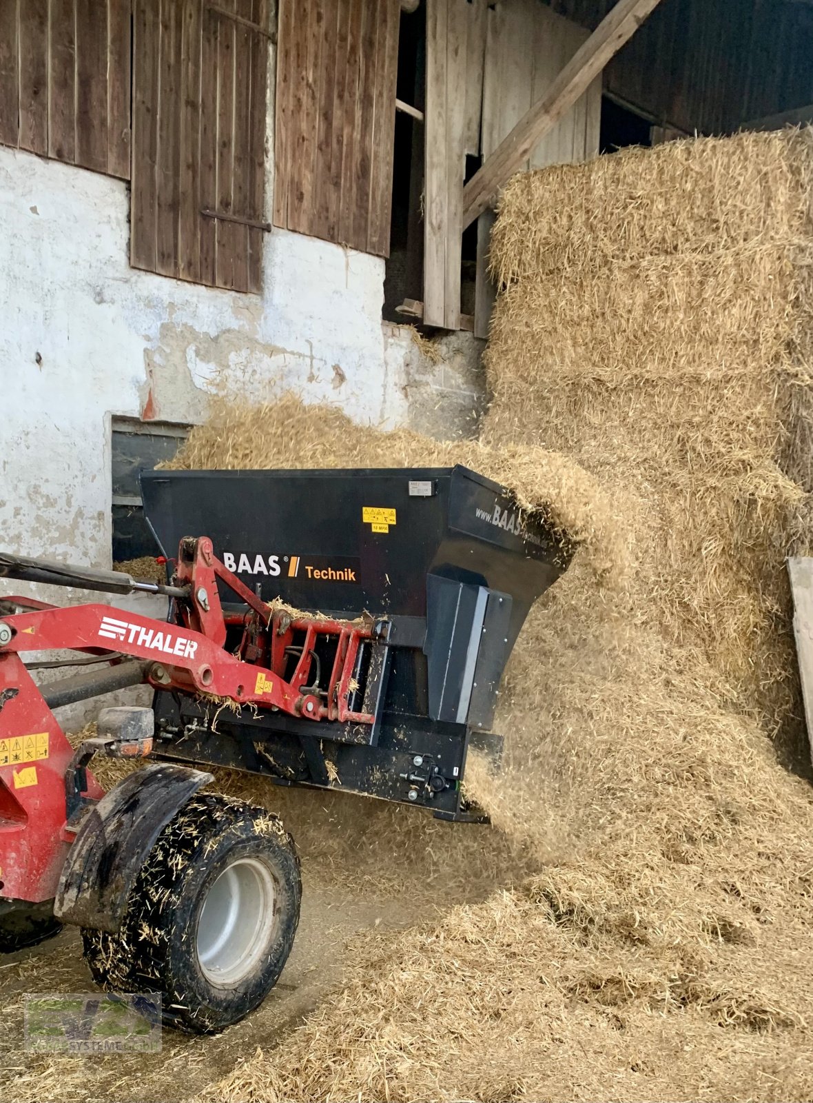 Einstreutechnik of the type Baas BAAS Technik Einstreugerät, Neumaschine in Ebersberg (Picture 6)