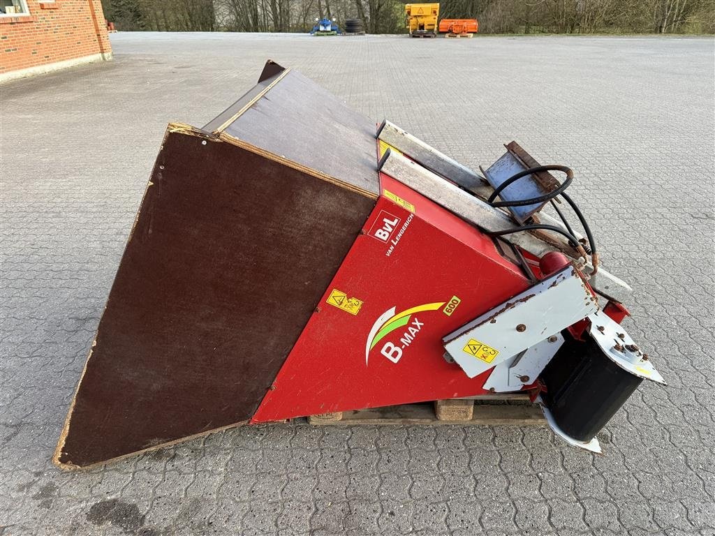 Einstreutechnik типа BVL B-MAX 600 sandskovl, Gebrauchtmaschine в Gjerlev J. (Фотография 2)
