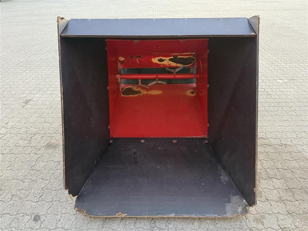 Einstreutechnik типа BVL B-MAX 600 sandskovl, Gebrauchtmaschine в Gjerlev J. (Фотография 3)