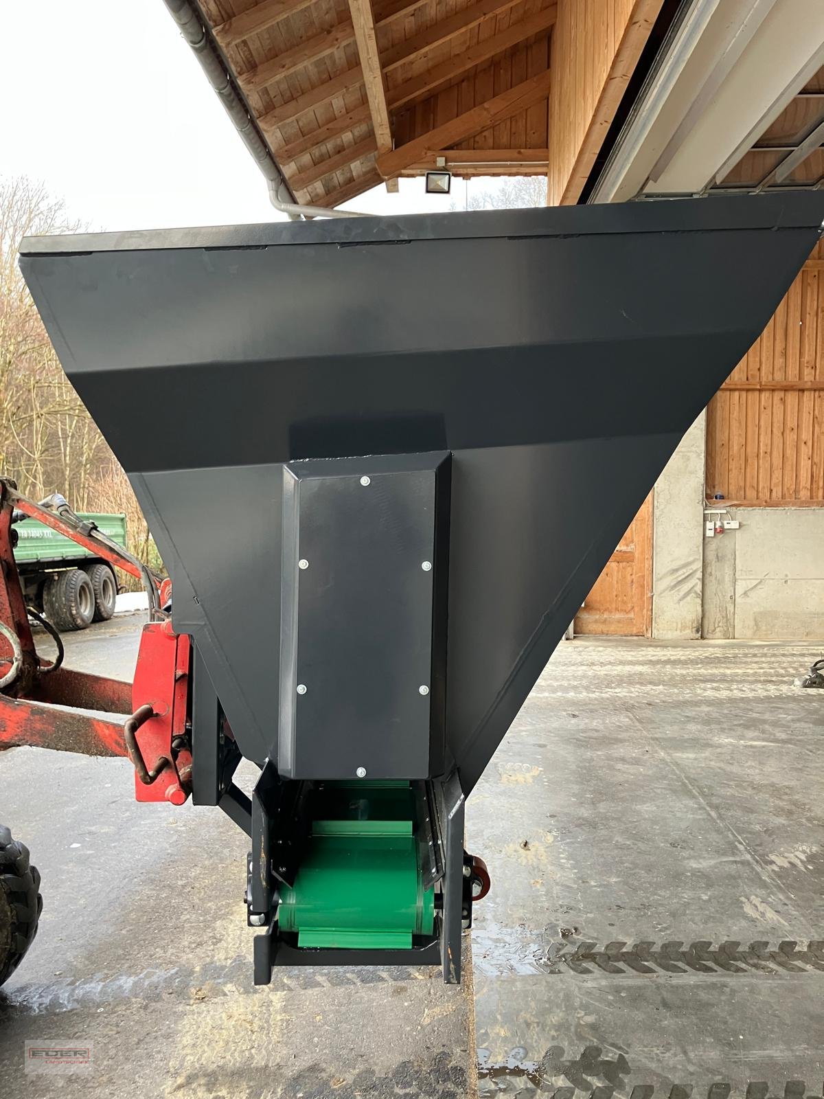 Einstreutechnik del tipo EMAT A901 Einstreuschaufel, Neumaschine en Tuntenhausen (Imagen 2)