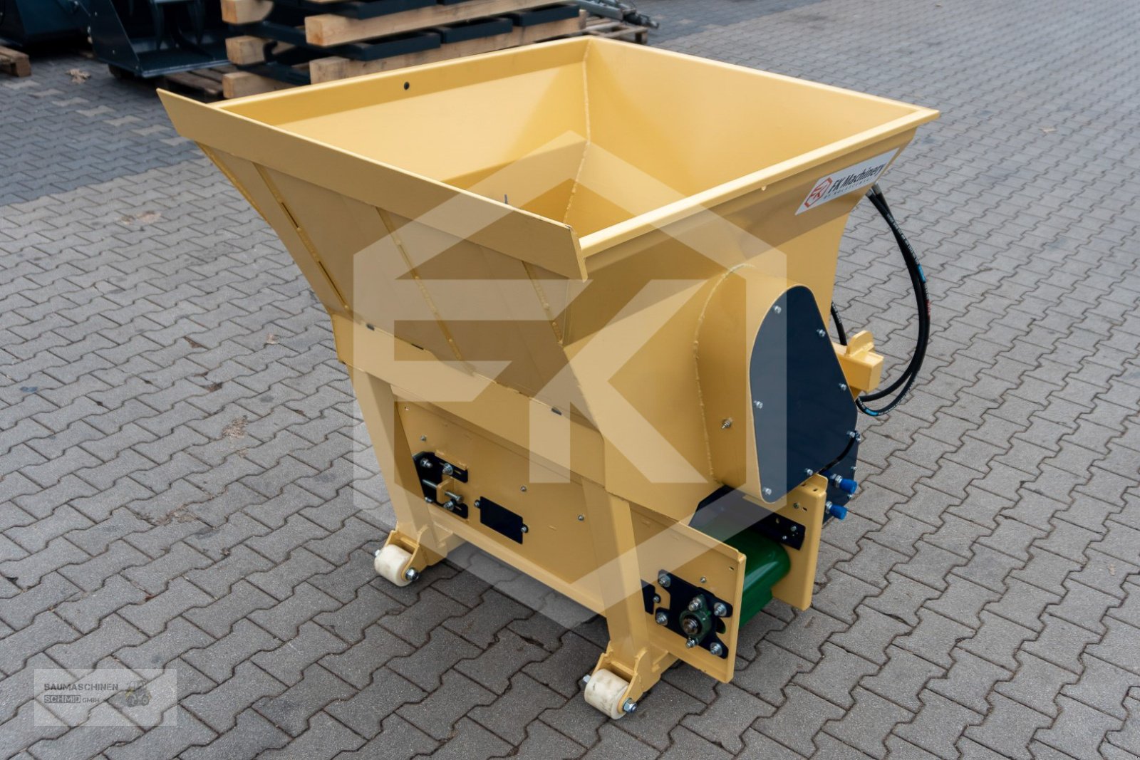 Einstreutechnik des Typs FK Machinery Einstreugeräte in verschiedenen Größen *Große Auswahl*, Neumaschine in Stetten (Bild 15)