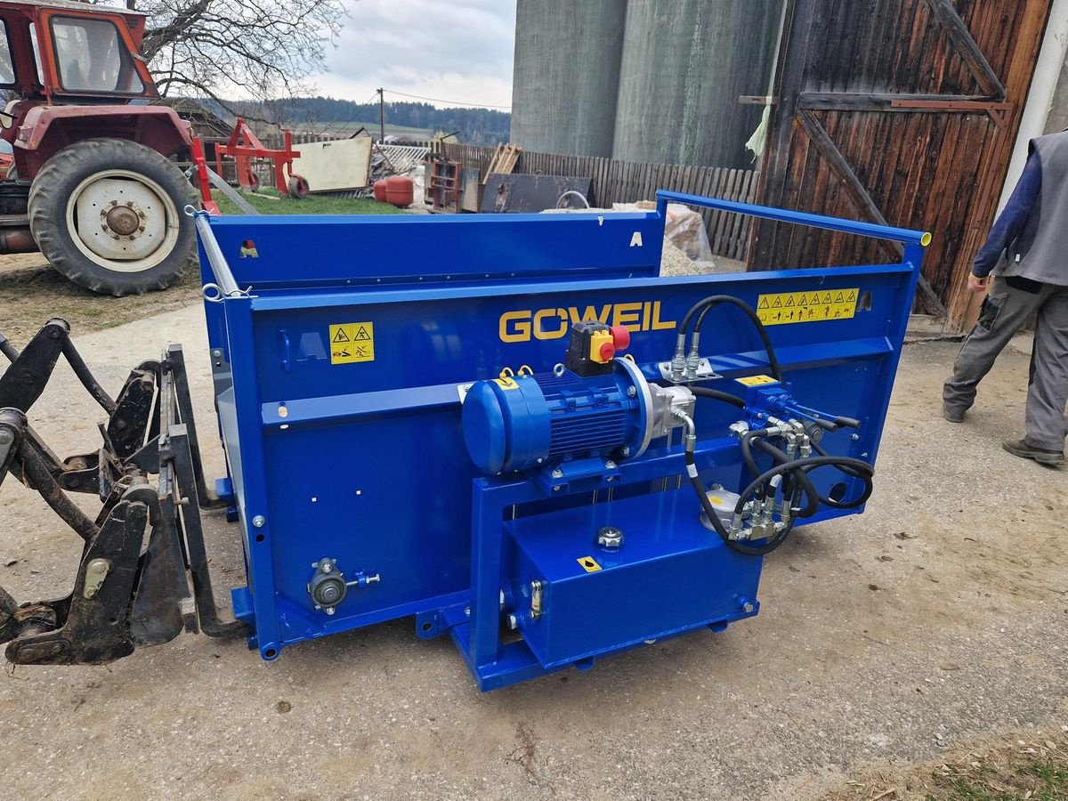 Einstreutechnik des Typs Göweil RBA Rundballenauflöser, Neumaschine in Grünbach (Bild 4)