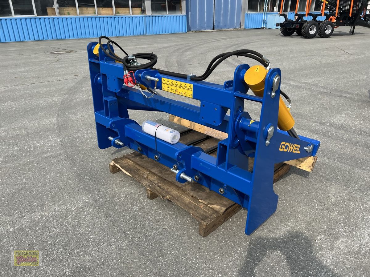 Einstreutechnik des Typs Göweil RBS Rundballen-Schneider, Neumaschine in Kötschach (Bild 4)