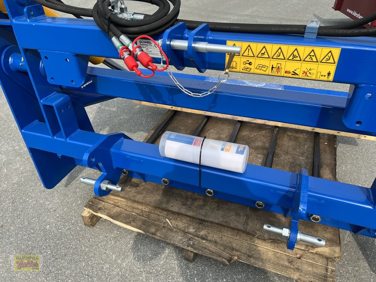 Einstreutechnik des Typs Göweil RBS Rundballen-Schneider, Neumaschine in Kötschach (Bild 10)