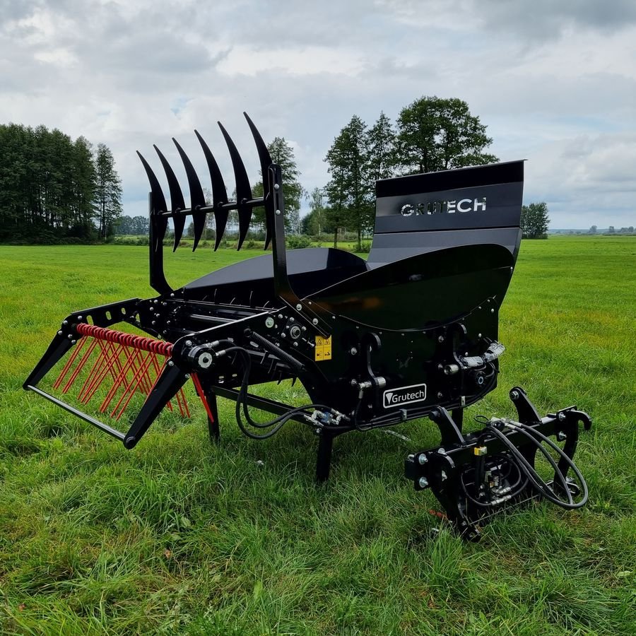 Einstreutechnik des Typs Grutech Ballenabwickler / Straw blowers, Neumaschine in Michałowo (Bild 5)