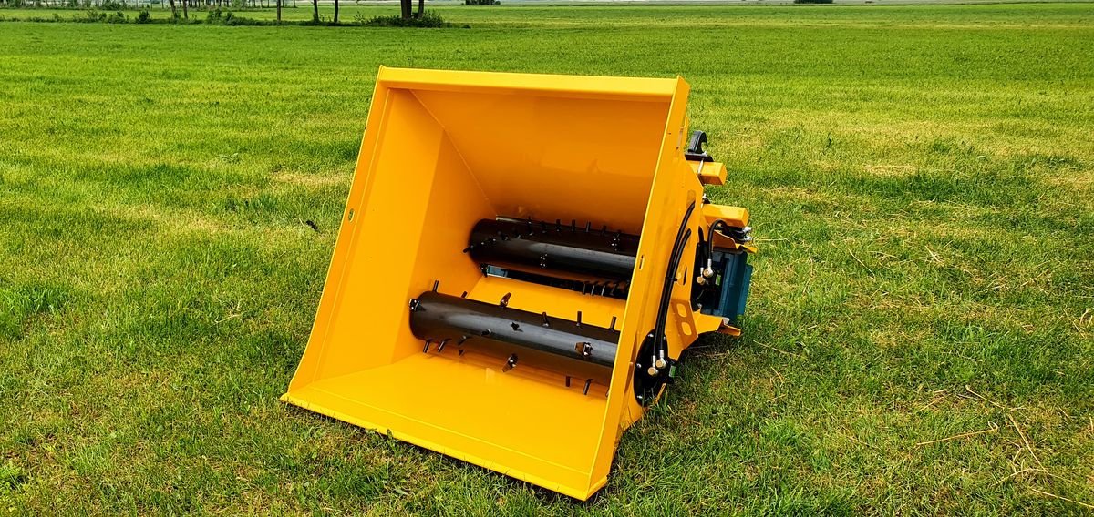 Einstreutechnik typu Grutech Einstreugerät / spreader, Neumaschine v Michałowo (Obrázek 1)