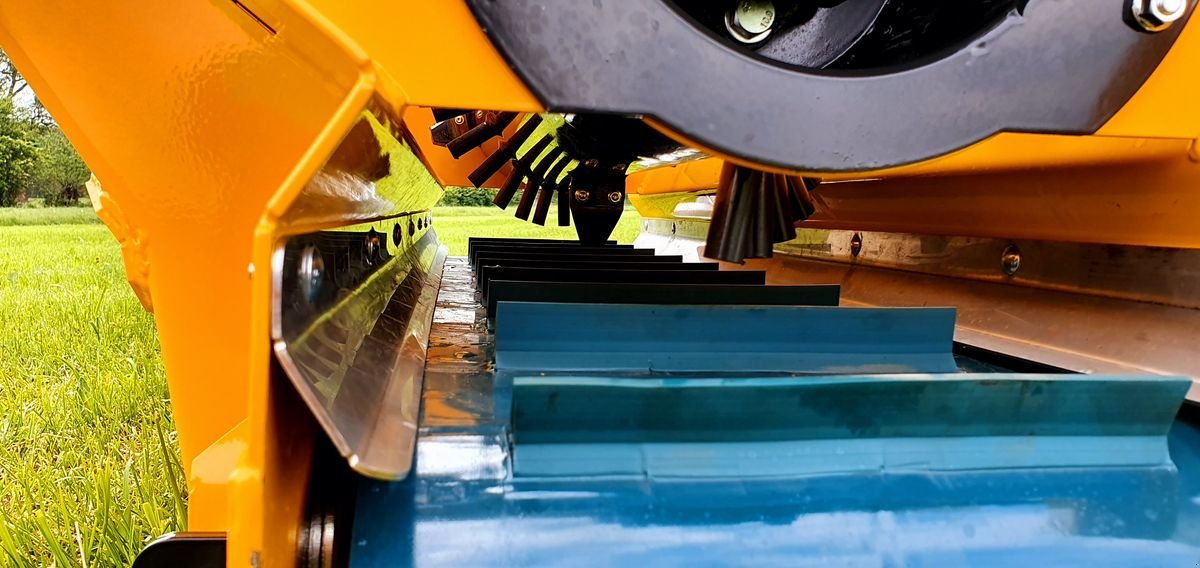 Einstreutechnik typu Grutech Einstreugerät / spreader, Neumaschine v Michałowo (Obrázek 5)