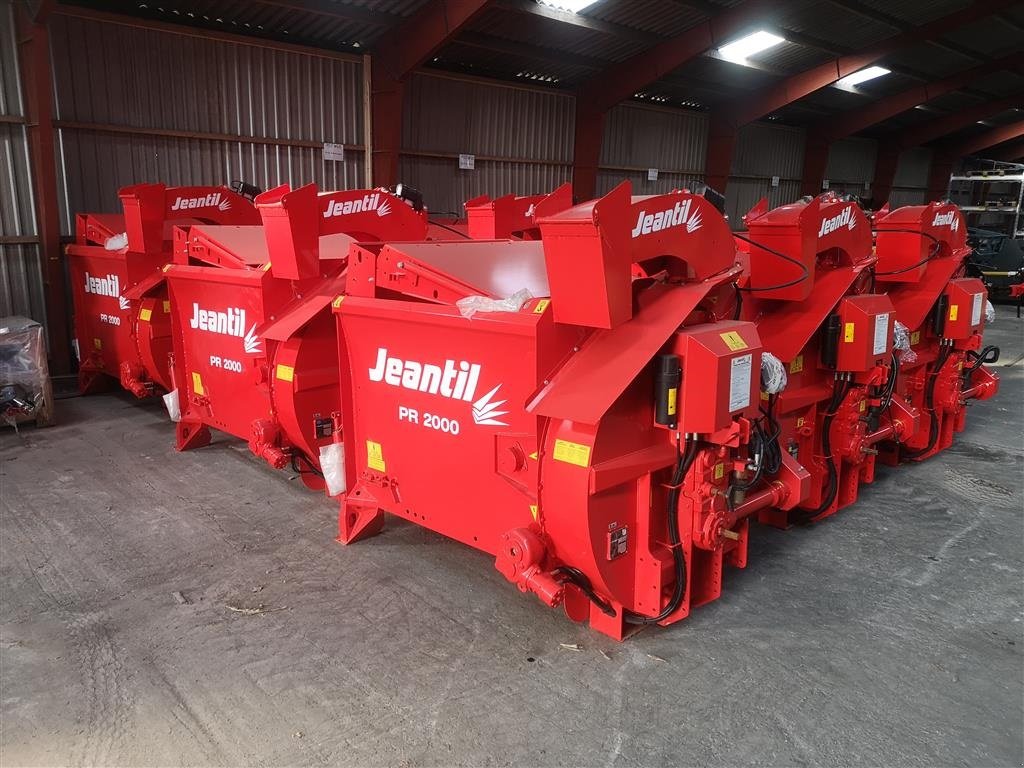 Einstreutechnik of the type Jeantil PR2000 Drejebar tud 270 grader, Gebrauchtmaschine in Ribe (Picture 4)