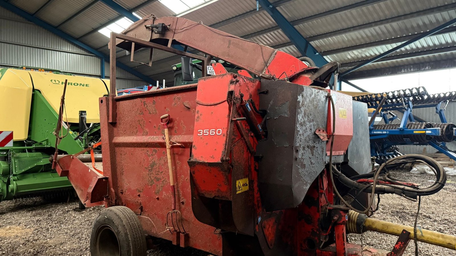 Einstreutechnik типа Kuhn Primor 3560, Gebrauchtmaschine в Gjerlev J. (Фотография 2)