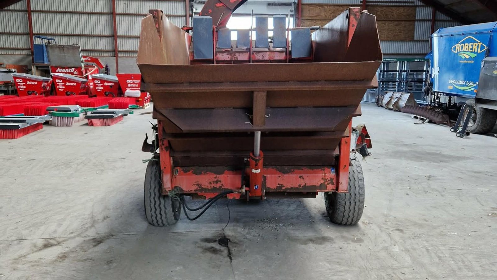 Einstreutechnik del tipo Kuhn Primor 3560, Gebrauchtmaschine en Møldrup (Imagen 4)