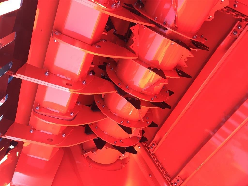 Einstreutechnik of the type Kuhn Primor 3570M 300 graders drejbar tud, Gebrauchtmaschine in Løgstør (Picture 4)