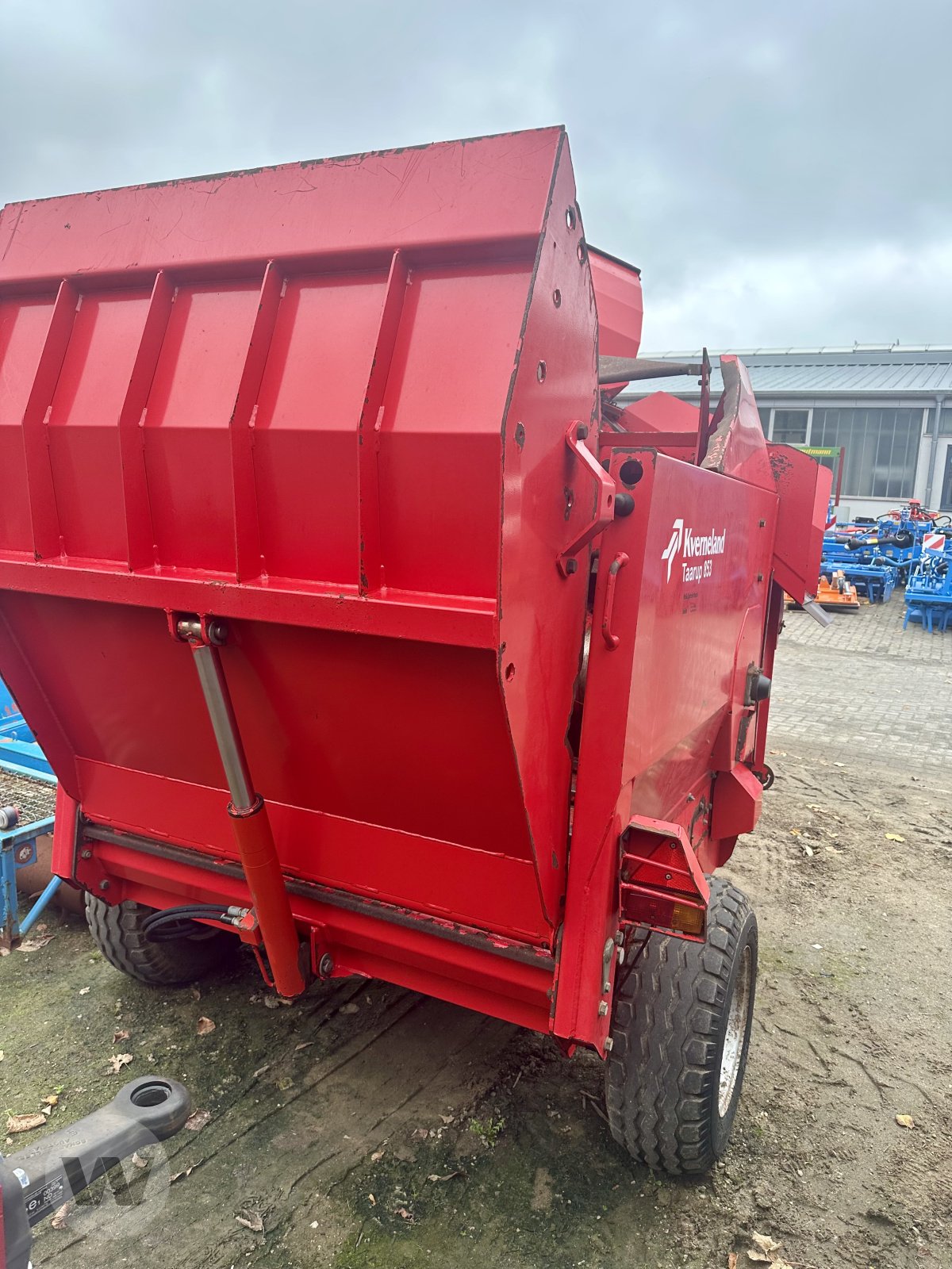 Kverneland BALE CHOPPER, Gebrauchtmaschine, Baujahr: 2013 (Bild 6) Einstreutechnik des Typs Kverneland BALE CHOPPER, Gebrauchtmaschine in Husum (Bild 6)