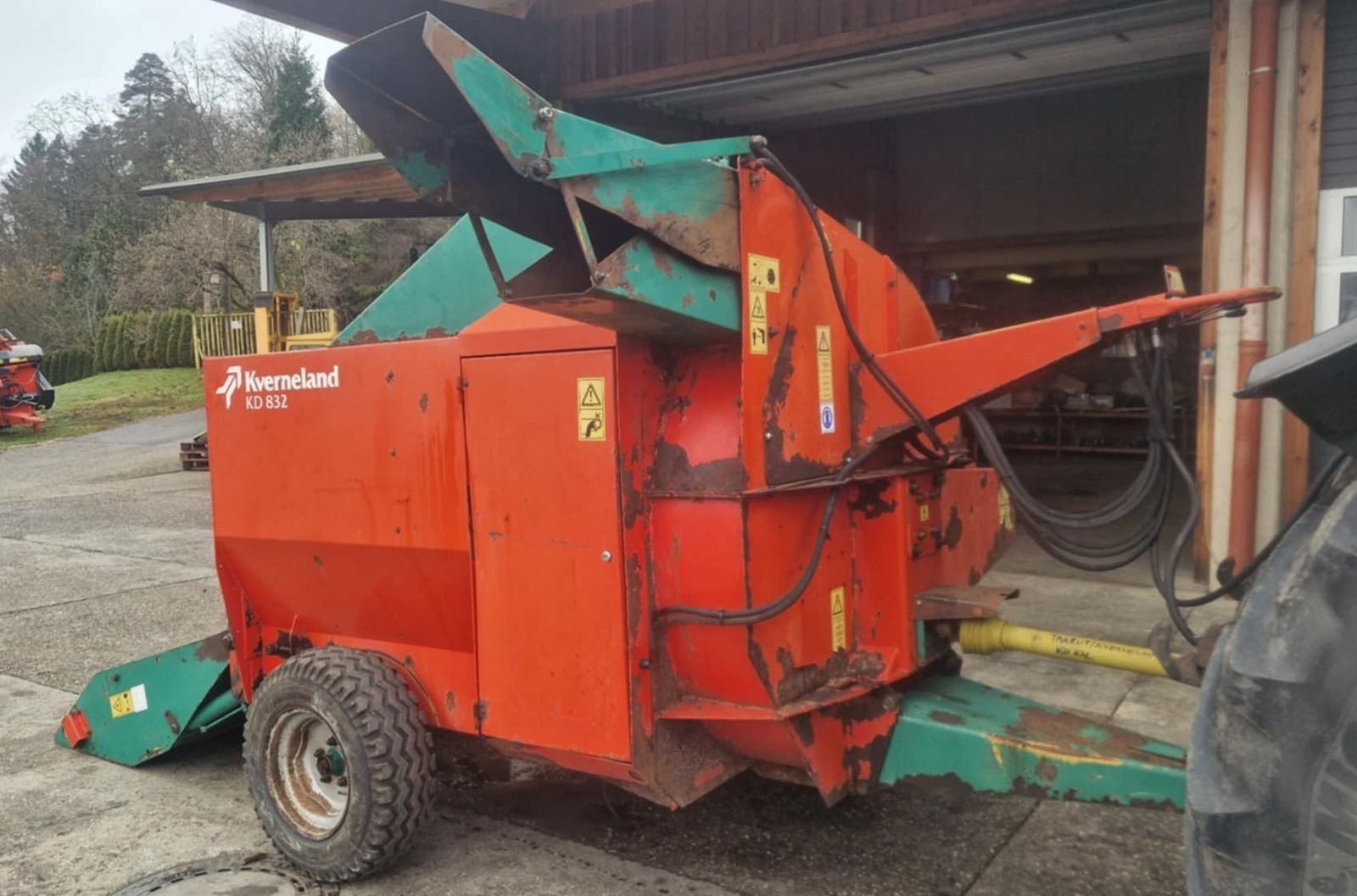 Einstreutechnik of the type Kverneland Kverneland KD 832, Gebrauchtmaschine in Villach/Zauchen (Picture 1)