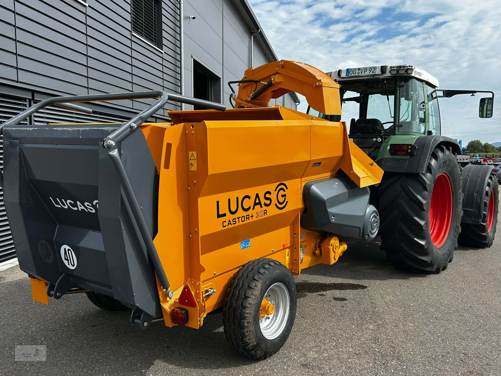 Einstreutechnik Türe ait Lucas Castor 30 R, Gebrauchtmaschine içinde Mahlberg-Orschweier (resim 1)