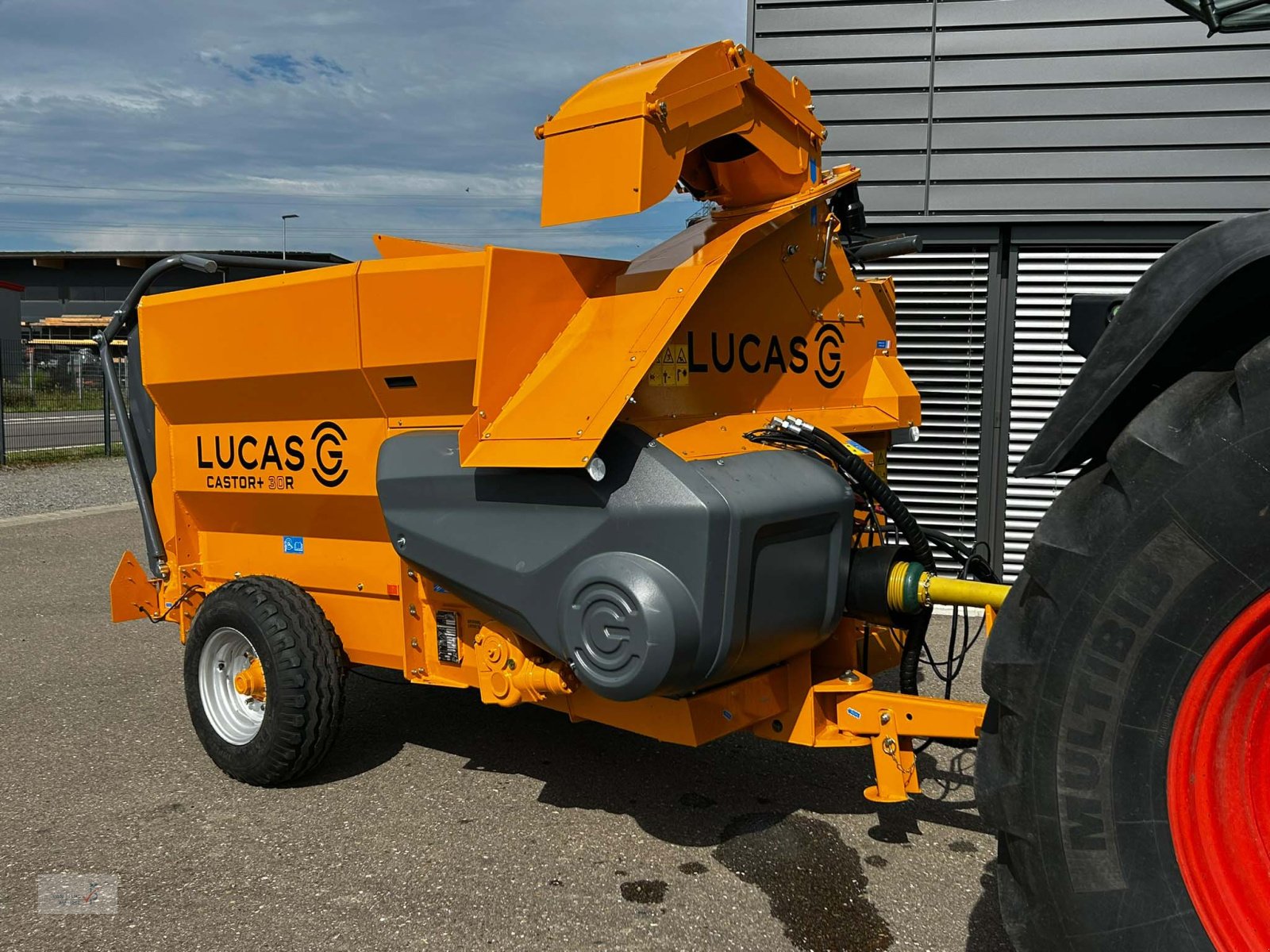 Einstreutechnik Türe ait Lucas Castor 30 R, Gebrauchtmaschine içinde Mahlberg-Orschweier (resim 2)