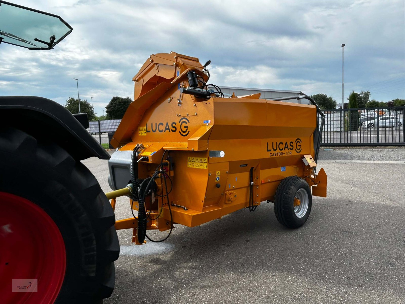 Einstreutechnik Türe ait Lucas Castor 30 R, Gebrauchtmaschine içinde Mahlberg-Orschweier (resim 14)