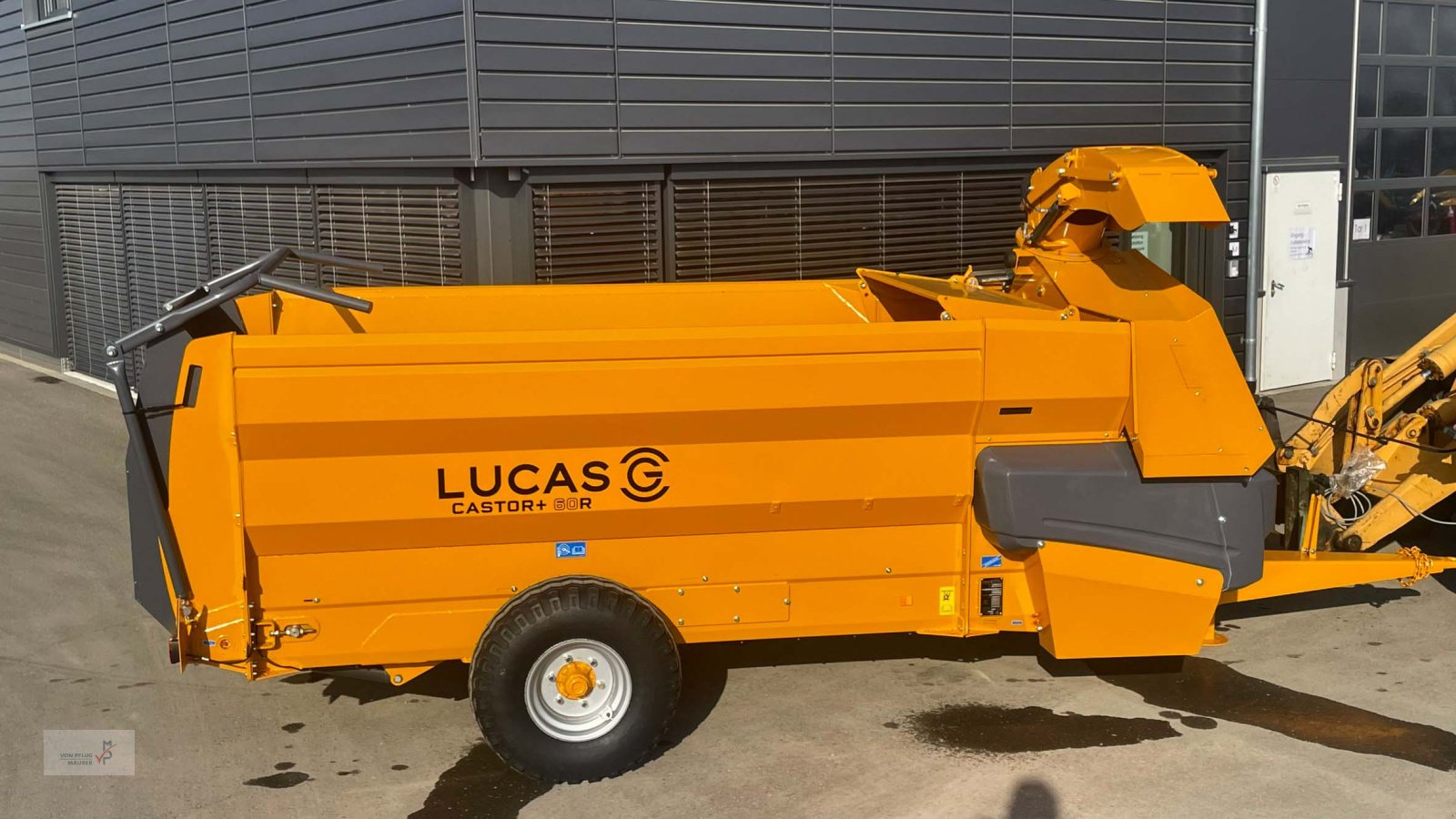 Einstreutechnik of the type Lucas Castor + 80 R, Neumaschine in Mahlberg-Orschweier (Picture 13)