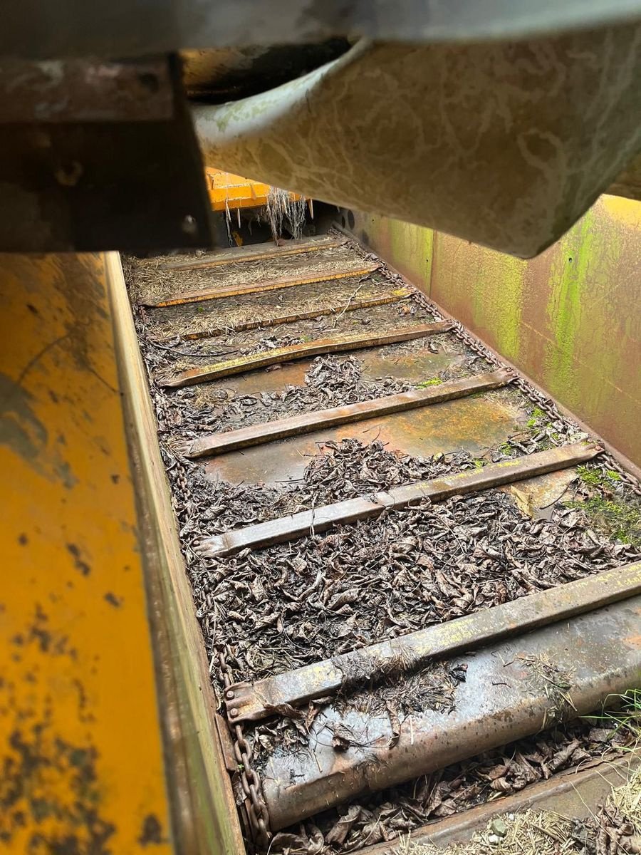 Einstreutechnik of the type Lucas Einstreuwagen, Gebrauchtmaschine in Feldkirchen (Picture 3)