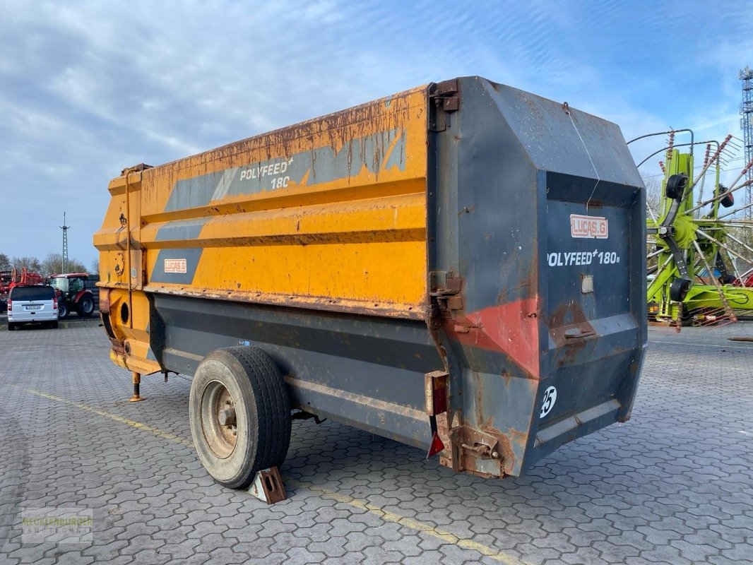 Einstreutechnik of the type Lucas Polyfeed 180 M - Ersatzteilspender !, Gebrauchtmaschine in Mühlengeez (Picture 2)