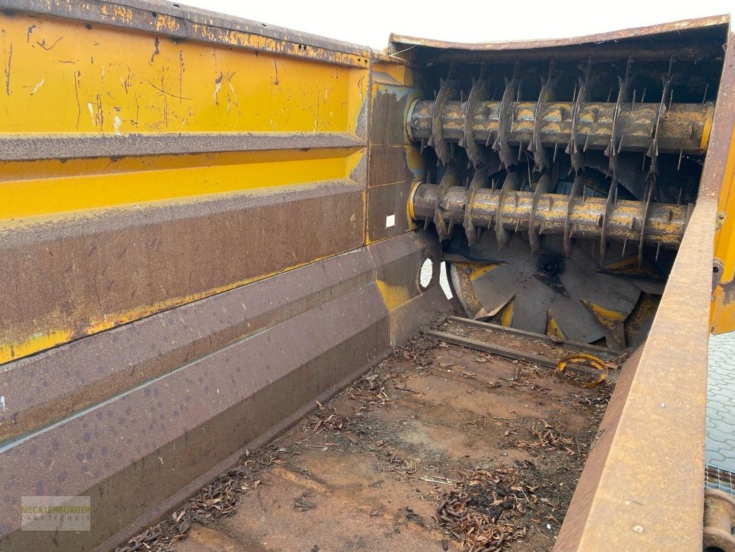 Einstreutechnik of the type Lucas Polyfeed 180 M - Ersatzteilspender !, Gebrauchtmaschine in Mühlengeez (Picture 8)