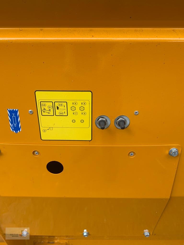 Einstreutechnik Türe ait Lucas Raptor, Neumaschine içinde Königsmoor (resim 5)