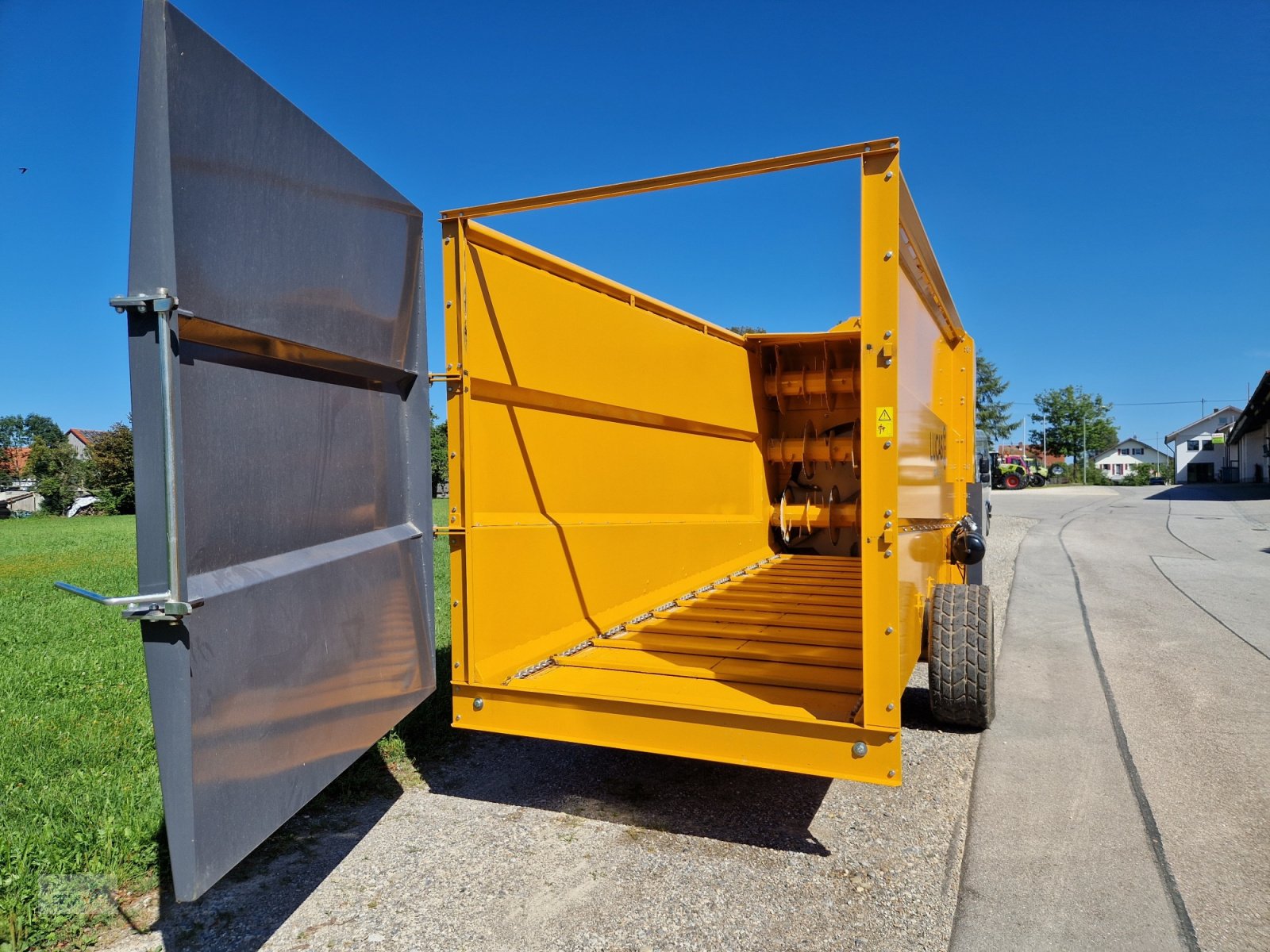 Einstreutechnik типа Lucas SQUARE 278, Gebrauchtmaschine в Mahlberg-Orschweier (Фотография 4)