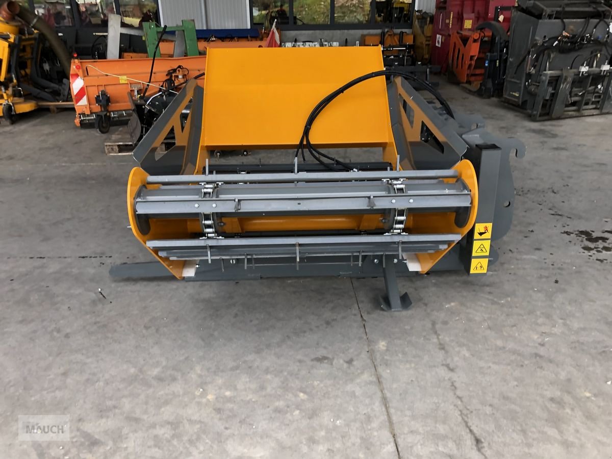 Einstreutechnik Türe ait Lucas UBI PIC Ballenabroller, Neumaschine içinde Burgkirchen (resim 4)