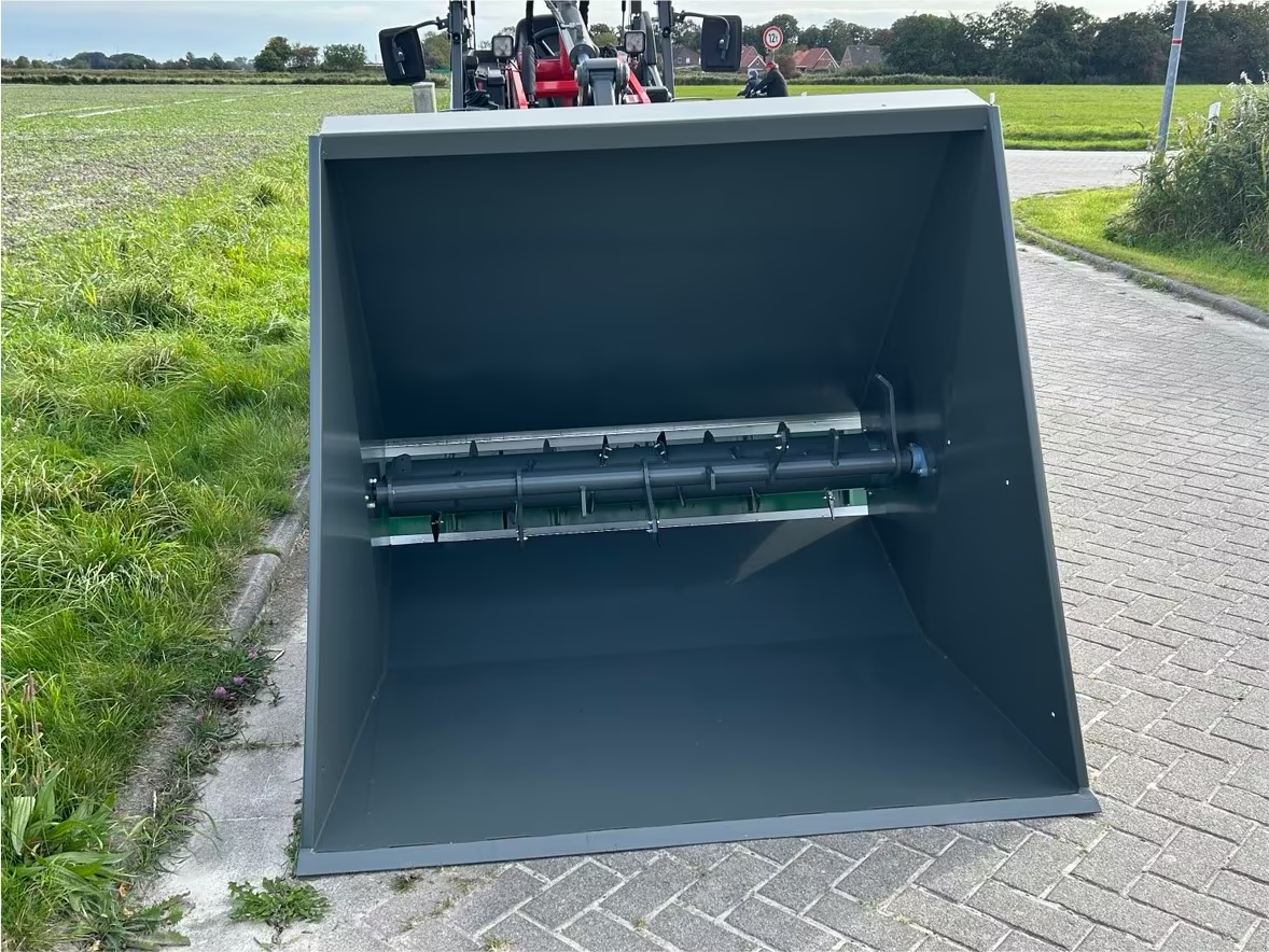 Einstreutechnik typu Mehrtens Einstreugerät EG1401 Strohverteiler Strohhexe, Neumaschine w Dornum - Nesse (Zdjęcie 3)