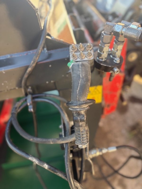 Einstreutechnik des Typs Schmihing BA-Bale Master V, Gebrauchtmaschine in Vierkirchen (Bild 5)