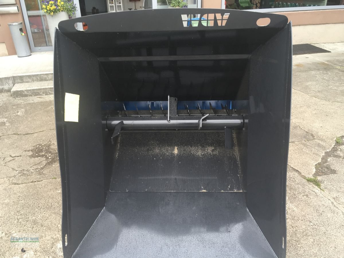 Einstreutechnik of the type Schmihing Bedding Master, Neumaschine in Pettenbach (Picture 10)