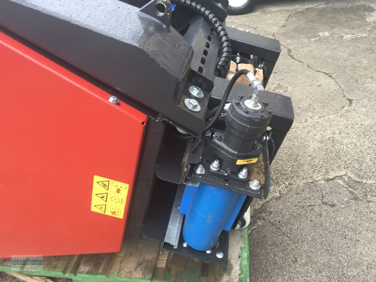 Einstreutechnik of the type Schmihing Bedding Master, Neumaschine in Pettenbach (Picture 8)