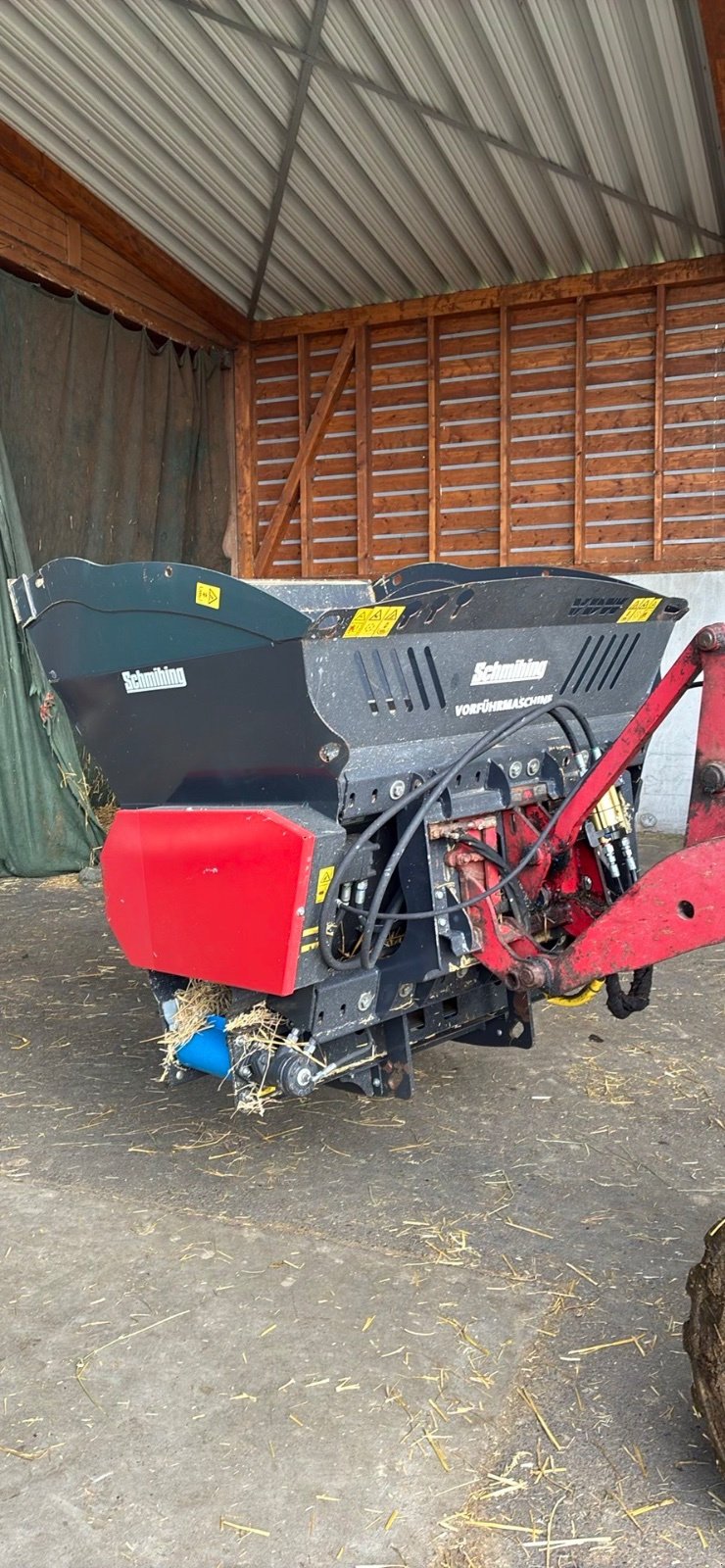 Einstreutechnik от тип Schmihing Stroheinstreugerät, Gebrauchtmaschine в Pfullendorf (Снимка 3)