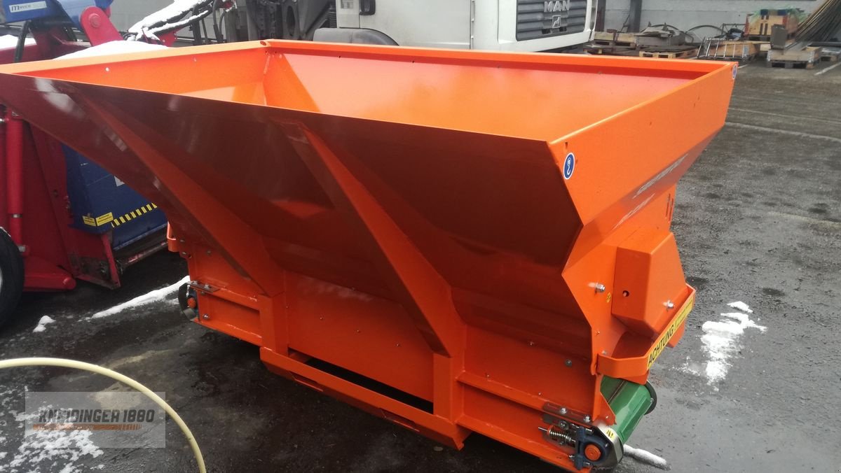 Einstreutechnik of the type Sonstige Einstreuschaufel EG 2200, Neumaschine in Altenfelden (Picture 5)