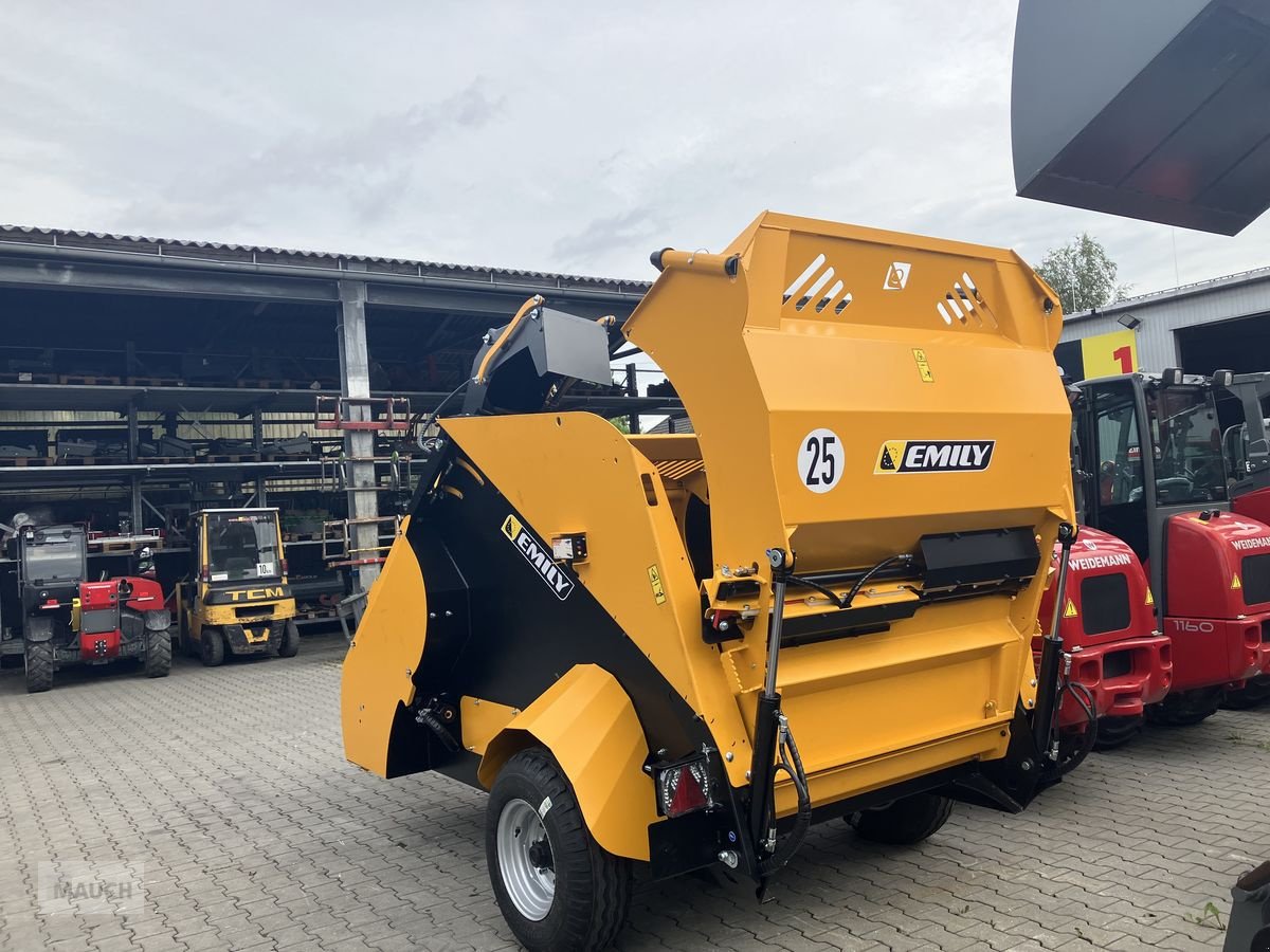 Einstreutechnik des Typs Sonstige Emily Vortex Einstreugerät, Neumaschine in Burgkirchen (Bild 4)