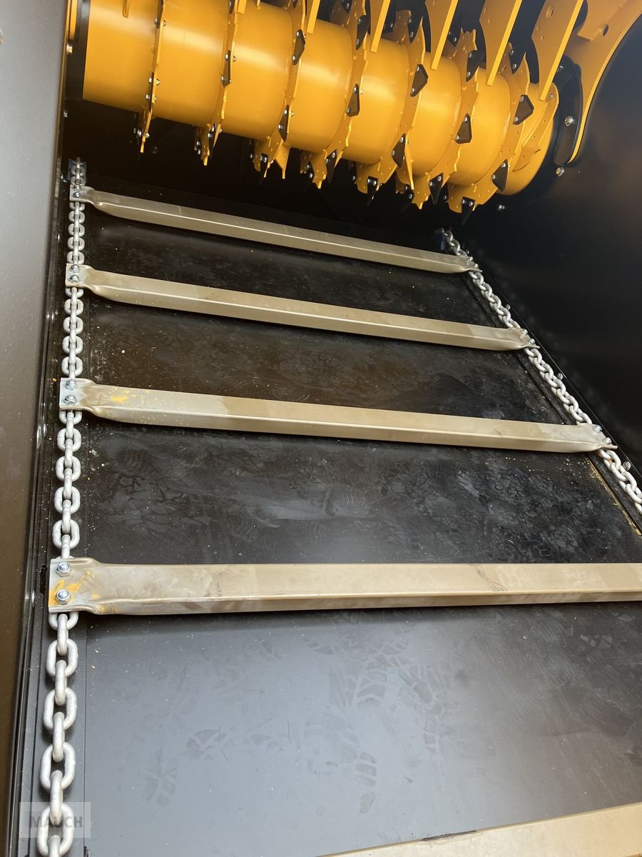 Einstreutechnik des Typs Sonstige Emily Vortex Einstreugerät, Neumaschine in Burgkirchen (Bild 3)