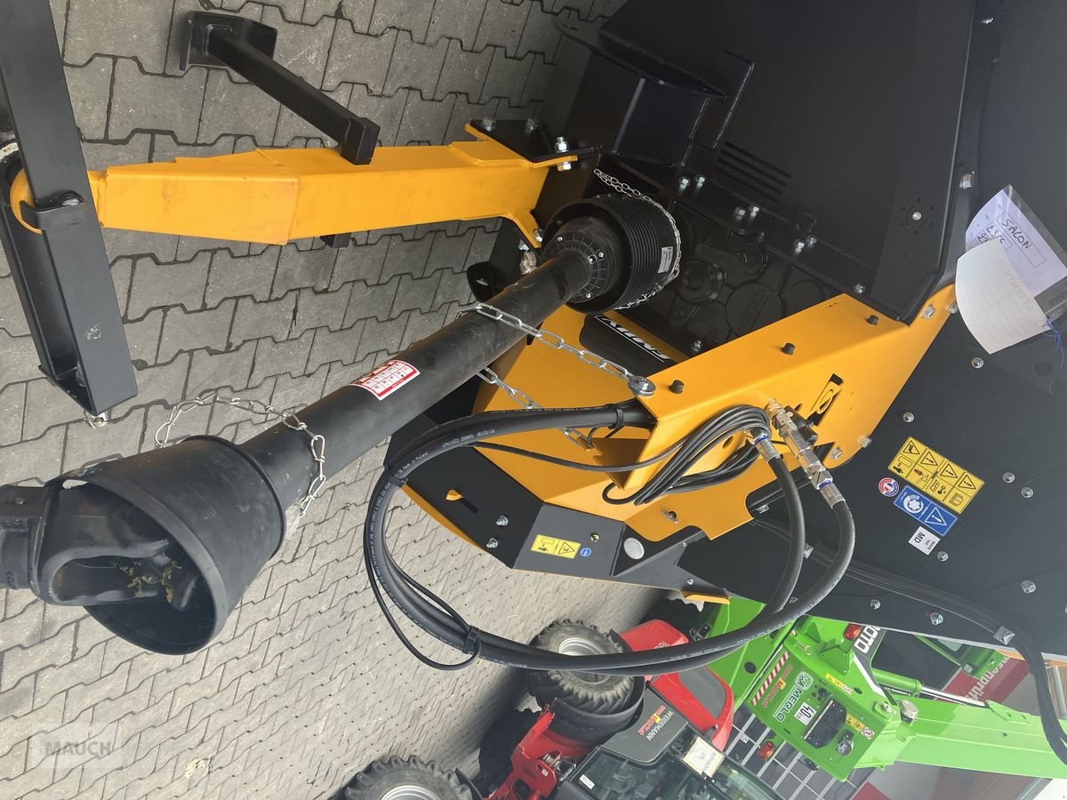 Einstreutechnik des Typs Sonstige Emily Vortex Einstreugerät, Neumaschine in Burgkirchen (Bild 11)