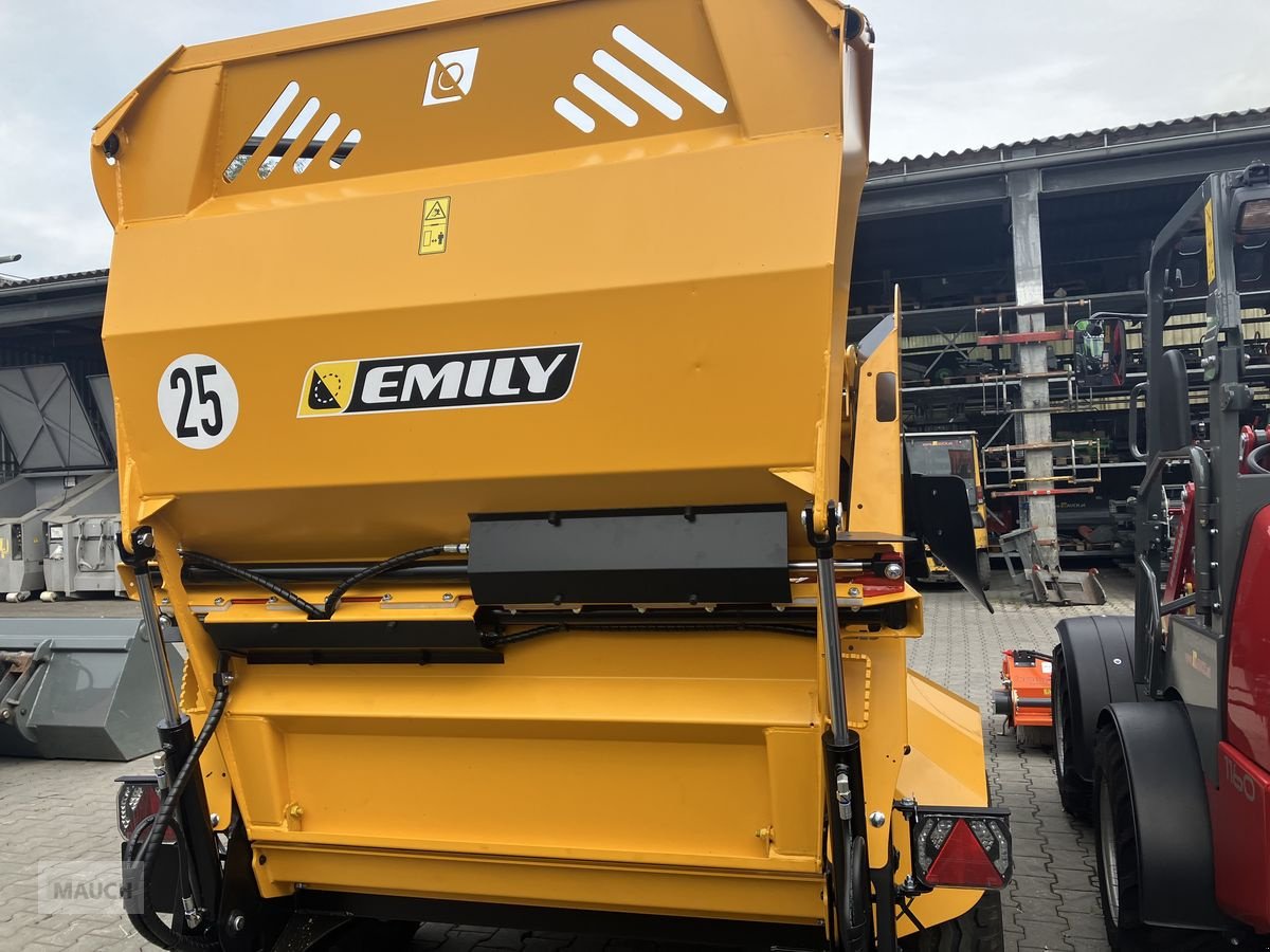 Einstreutechnik des Typs Sonstige Emily Vortex Einstreugerät, Neumaschine in Burgkirchen (Bild 9)