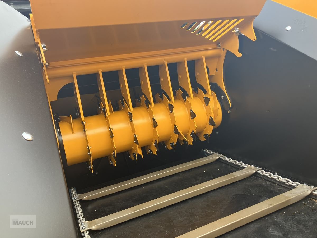 Einstreutechnik des Typs Sonstige Emily Vortex Einstreugerät, Neumaschine in Burgkirchen (Bild 2)