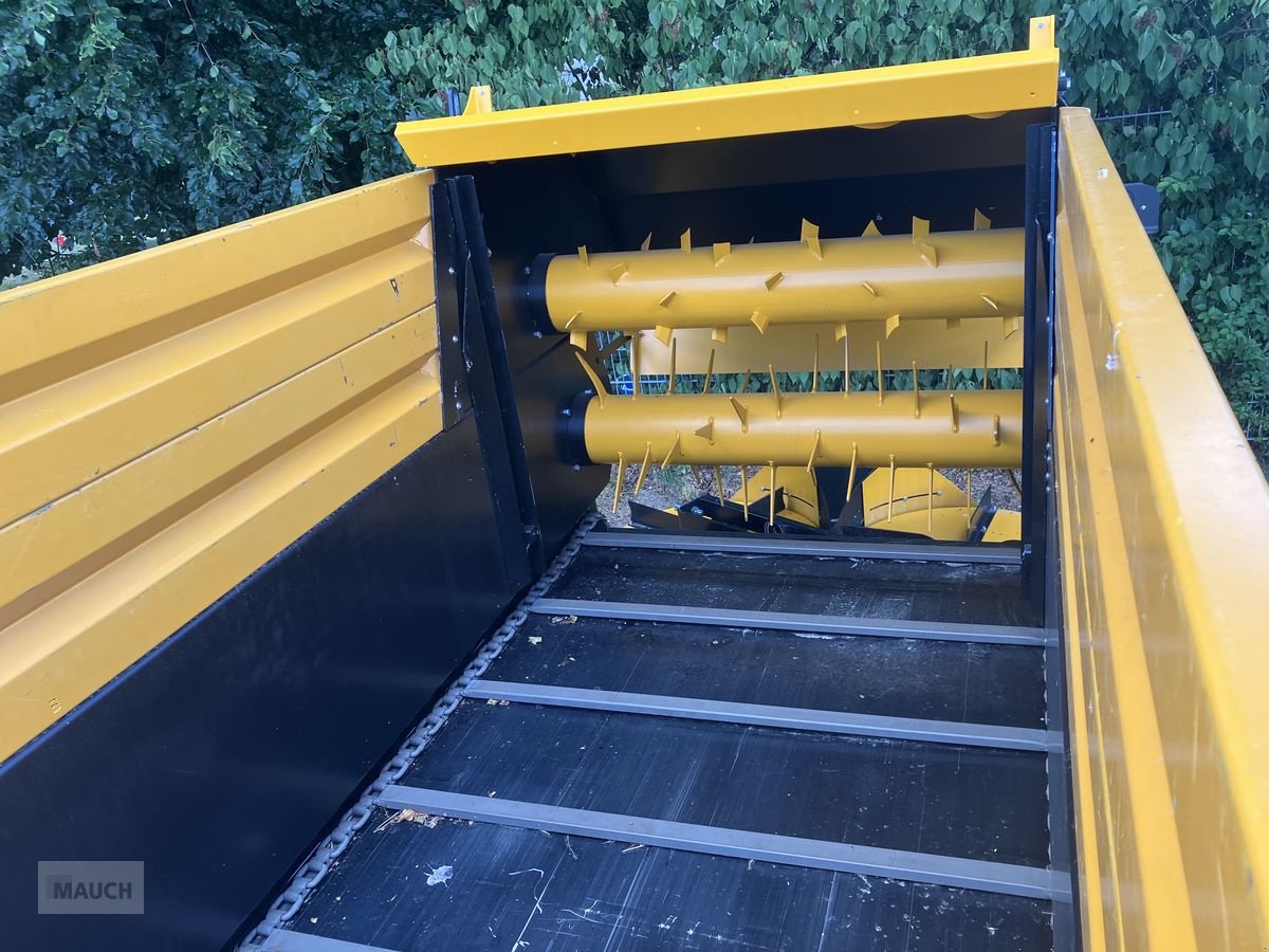 Einstreutechnik of the type Sonstige Emily Vulcano Einstreugerät, Neumaschine in Burgkirchen (Picture 5)