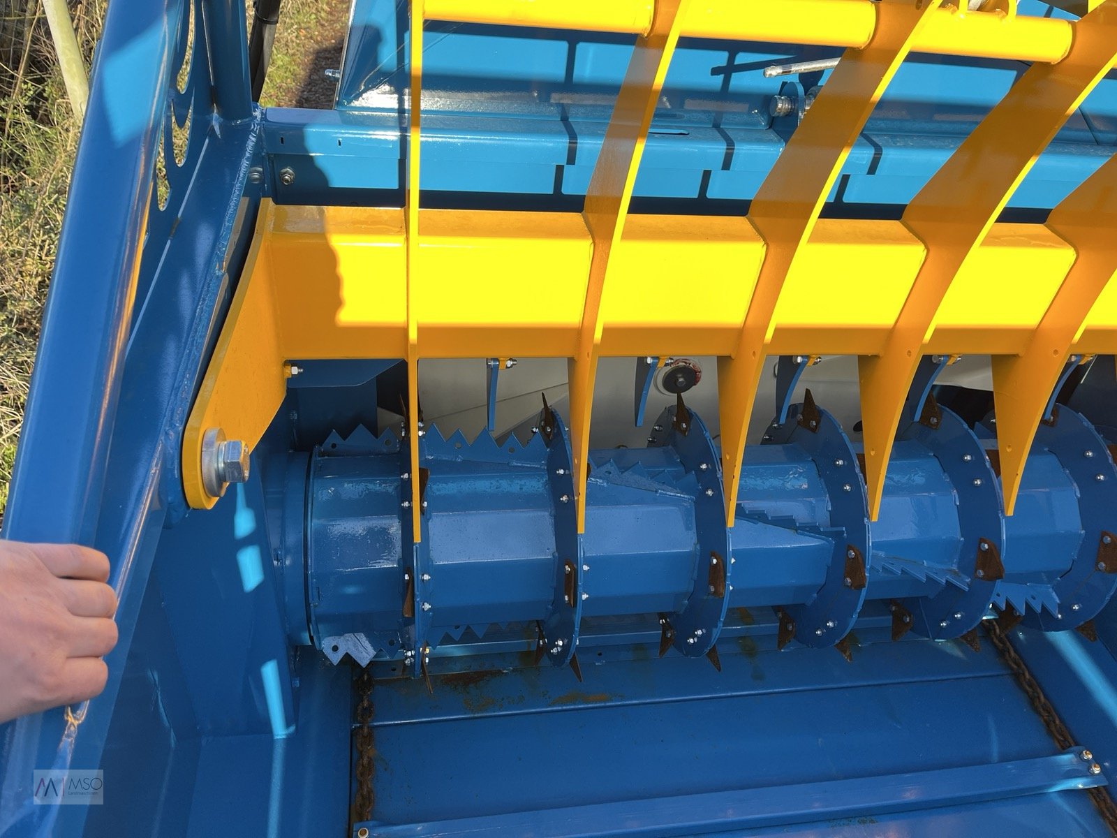 Einstreutechnik of the type Sonstige Kidd 450 Einstreugerät, Neumaschine in Südbrookmerland (Picture 4)