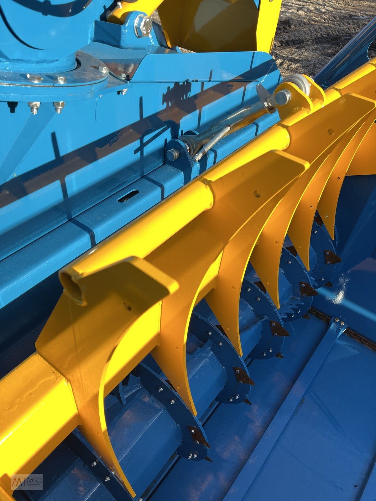 Einstreutechnik of the type Sonstige Kidd 450 Einstreugerät, Neumaschine in Südbrookmerland (Picture 10)