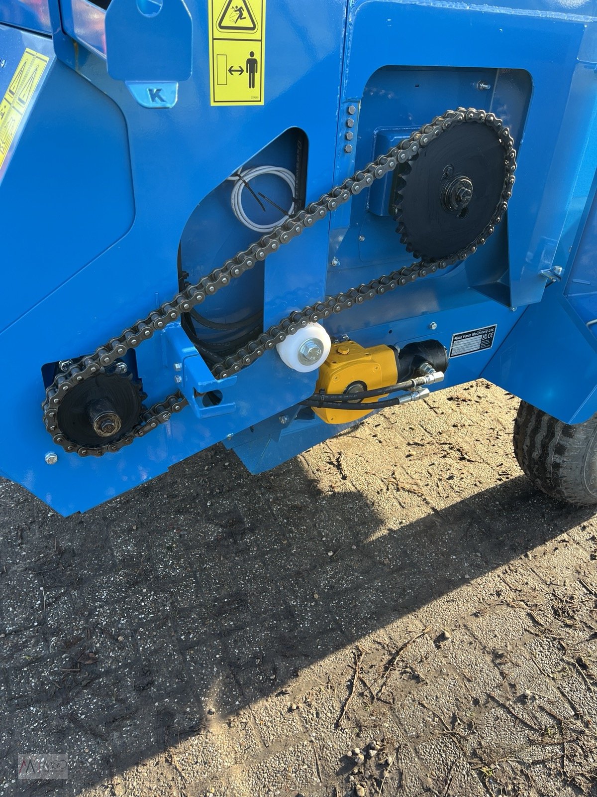 Einstreutechnik of the type Sonstige Kidd 450 Einstreugerät, Neumaschine in Südbrookmerland (Picture 13)