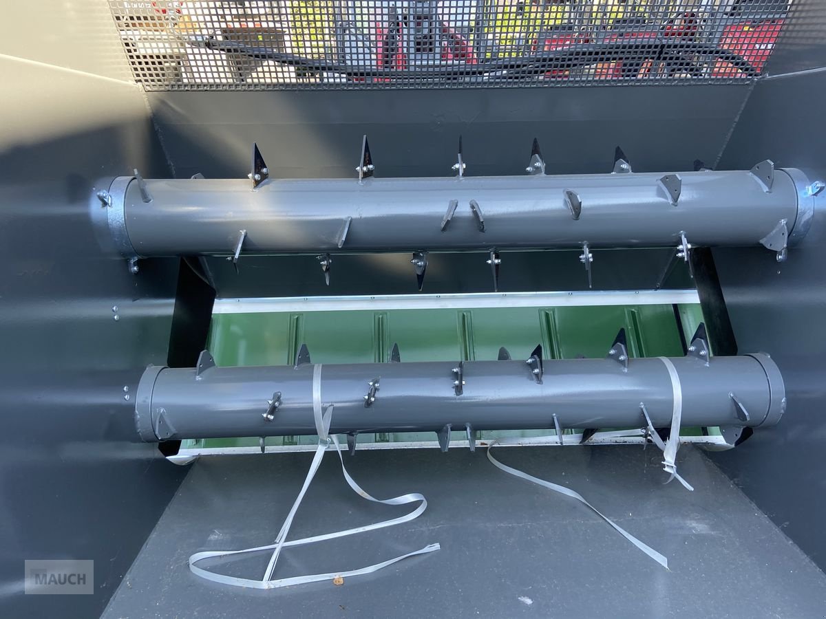 Einstreutechnik des Typs Sonstige Mehrtens Kombiverteiler /  Einstreugerät, Neumaschine in Burgkirchen (Bild 5)