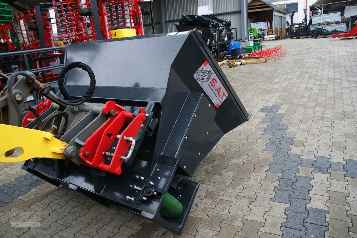Einstreutechnik des Typs Sonstige SAT-Einstreugerät für Hoflader, Neumaschine in Eberschwang (Bild 7)